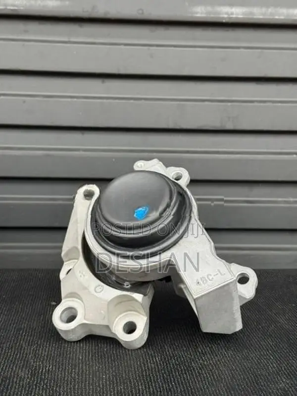 Nissan x trail hybrid t32 engine mount complete set Genuine