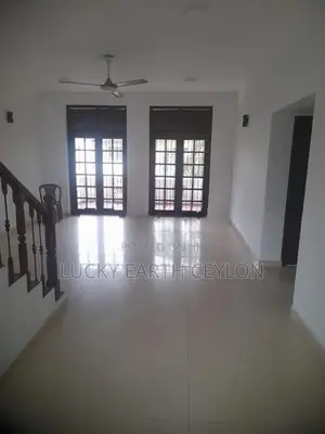 Sale Boralasgomuwa, 3 Story Unfurnished Large House (MG2028)