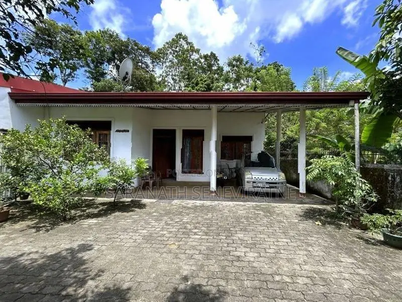 House in Kottawa Polgasowita Rd - Kesbewa Piliyandala