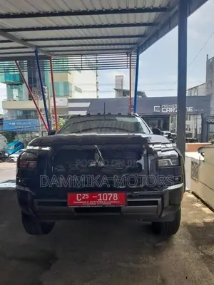Mitsubishi Triton GSR athlete 2025