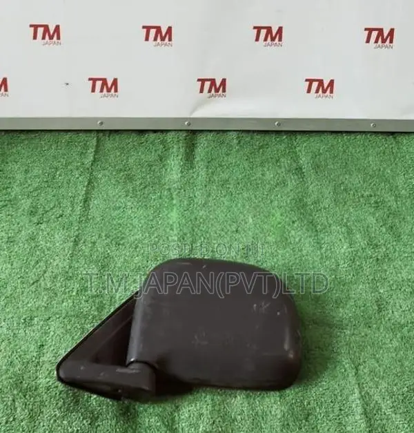 TOYOTA HIACE LH103 SIDE MIRROR