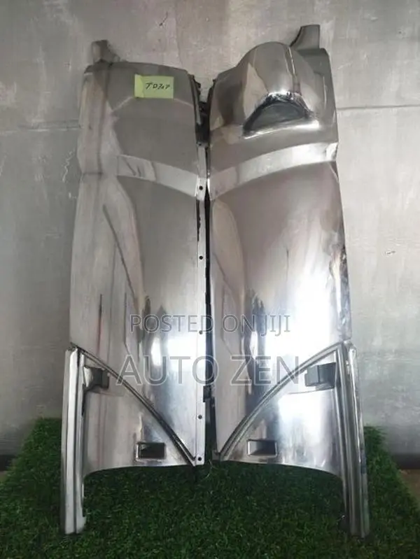 Hino 700 Series Corner Panels