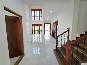 Newly Build Luxury 3 Storey House for Sale in Kesbewa