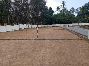 Lands For Sale In Meegoda - Wataraka