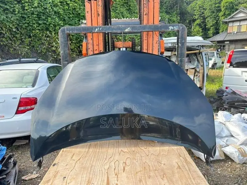 Toyota NHP10 Aqua Bonnet