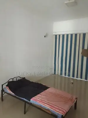 Battarmulla, Unfurnished Ground Floor of Large House For Rent (MG1172)
