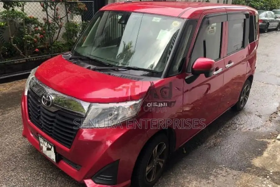 Toyota Roomy M900A Rediator Grille