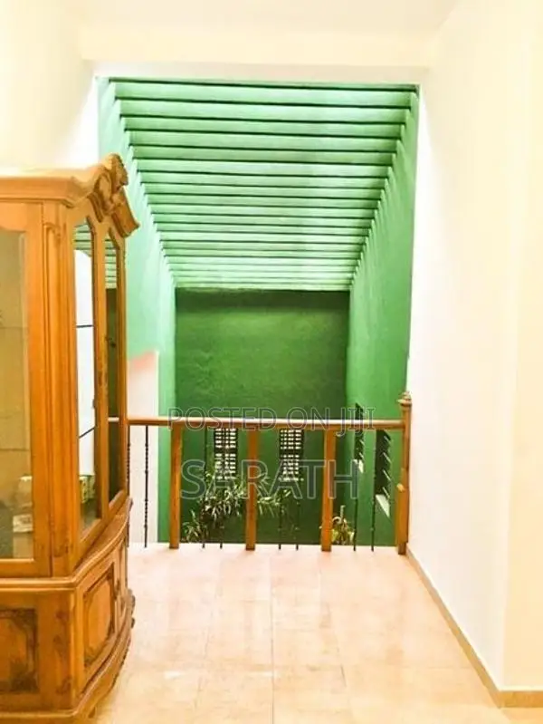 Modern Spacious Luxury House In Talawatugoda