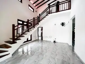 Two Storied Brand New House In Athurugiriya