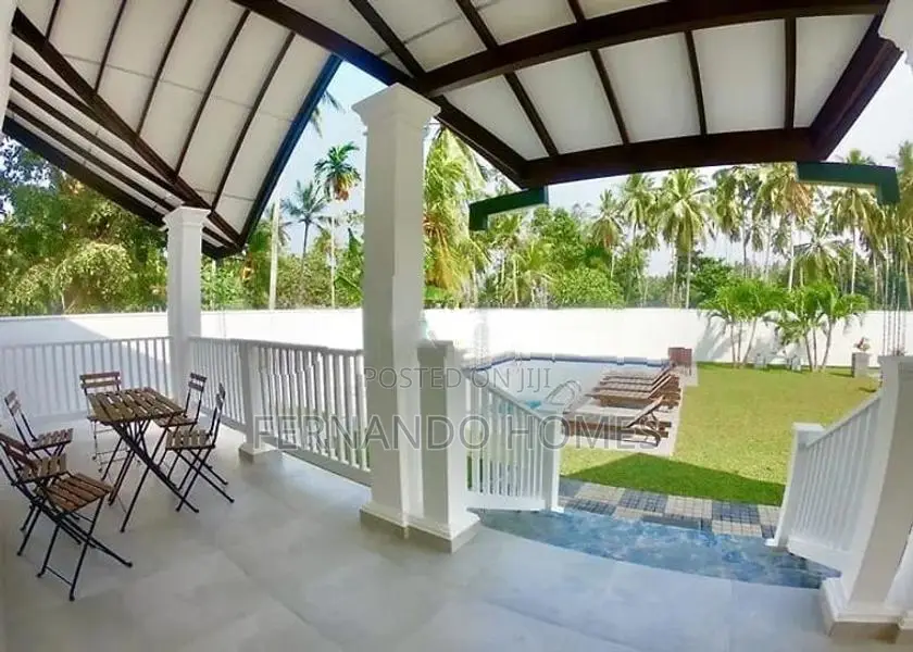 Holiday Home 26 Perches Land Has For Sale Katana Negombo