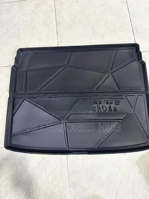 Toyota Yaris , cross Trunk mat