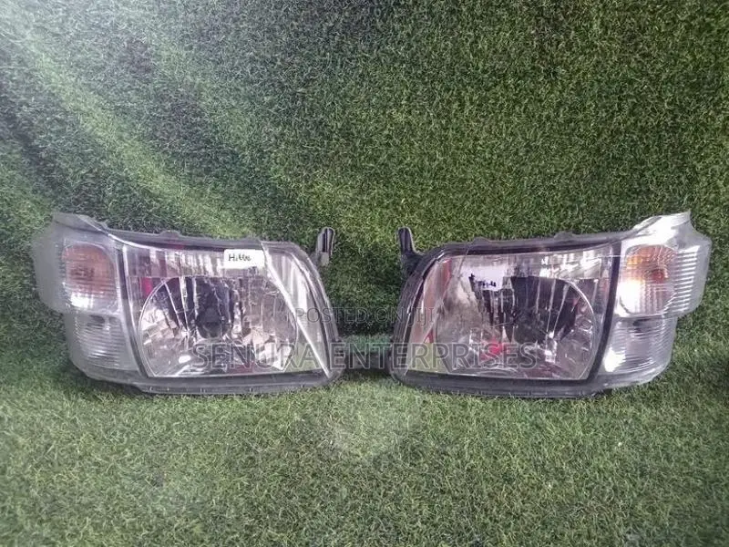 Hino Head Light Rh/lh