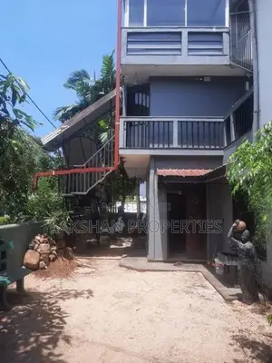 Two Story House For Sale In Dehiwala Aththidiya