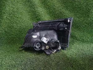 Hino Dutro Xzu720 M Head Light Rh