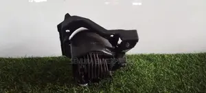 Toyota Voxy ZWR80 Fog Light RH