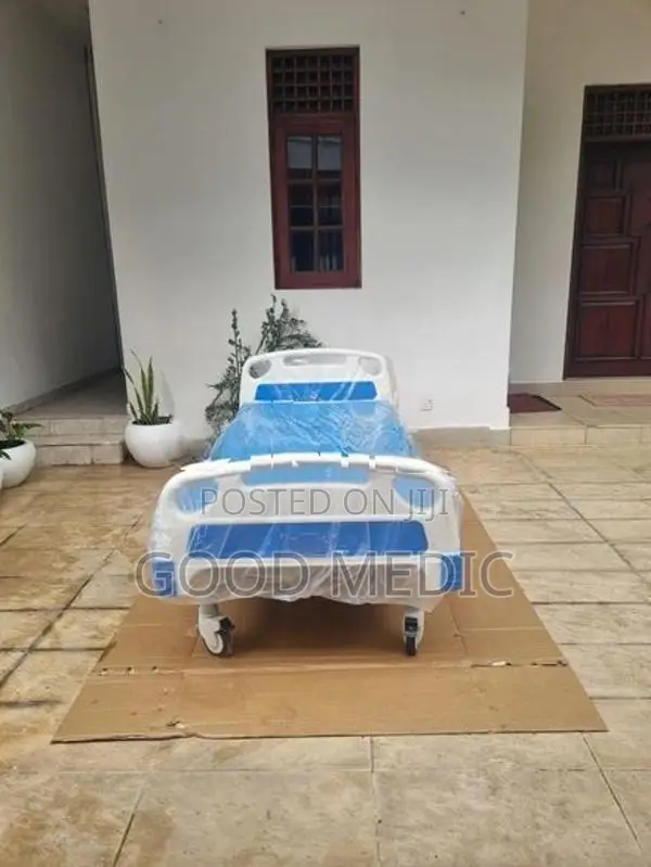 Patient Four Function Electric Hospital Beds