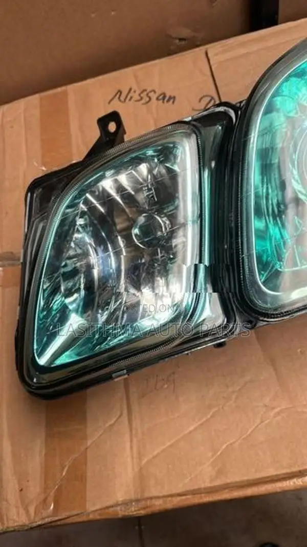 LX 470 Head Lamp