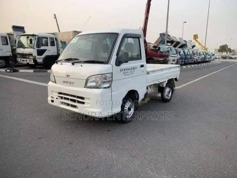 Daihatsu Hijet S200 Head Light Rh