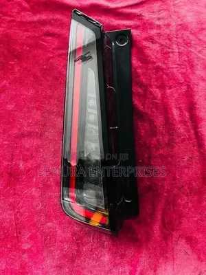 Nissan Serena C28 Tail Light