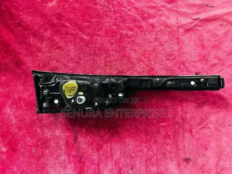 Nissan Note Aura Fe13 Dicky Garnish R/H