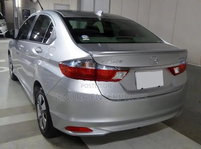 Honda Grace Gm4 Tail Light R/h