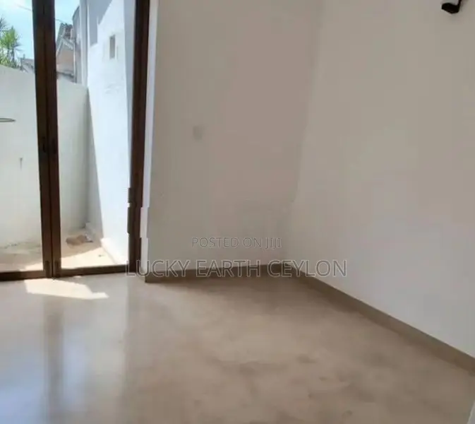 Sale Battarmulla, Single Story House (ZMS3020)