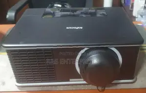 Inforcus IN3916 Short Trow Projector