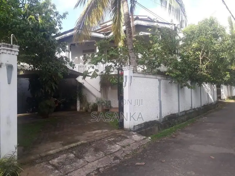 Nawala Prime Location House for Sale