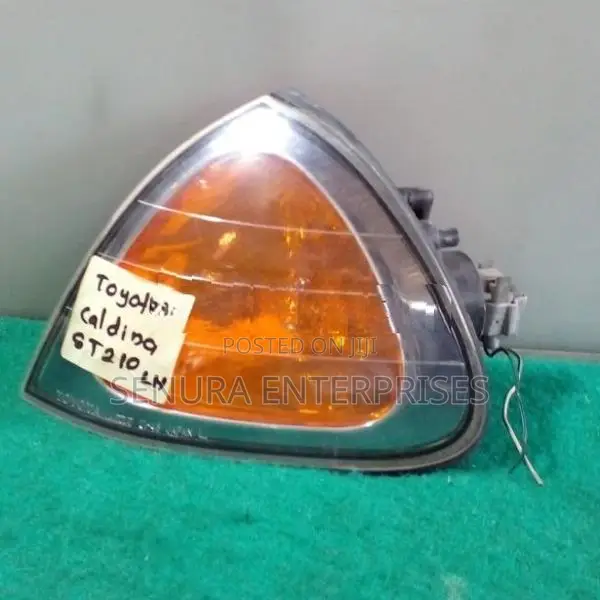 Toyota Caldina St210 Signal Light Lh