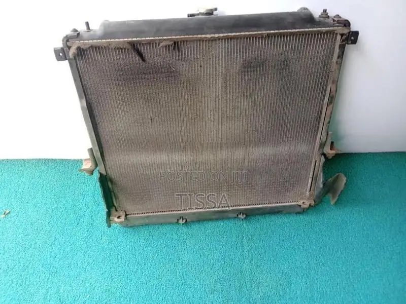Nissan Navara Radiator