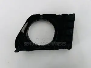 Toyota Prius DAA-ZVW41W Fog Light Cover L/H