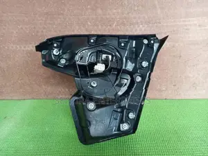 Toyota CH-R ZYX10 Dicky Granish Light Lh