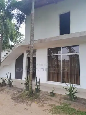Pannipitiya: 35.5 Perches Residential Land for Sale facing Paddy Field