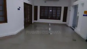 Building for Rent in Colombo 07