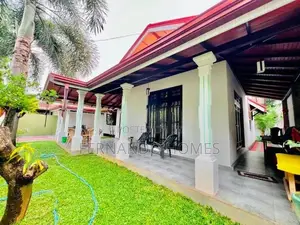 Residential Area Single Storey 12.5P House for Sale In Negombo