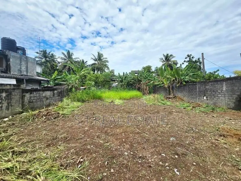 21P Bare Land For Sale In Nawala