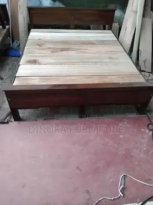 Queen Bed 6ft / 5ft