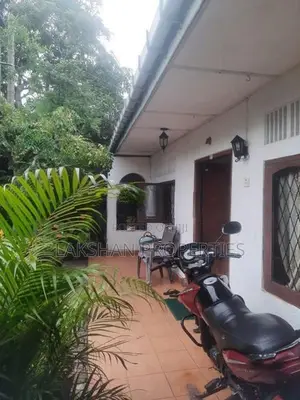 House For Sale In Raththanapitiya