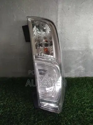 Nissan Dayz (Roox) B21 Tail Lights