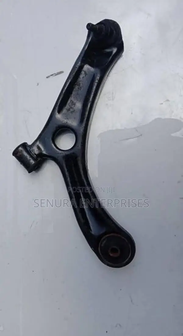 Suzuki Spacia MK32 S Lower Arm Rh