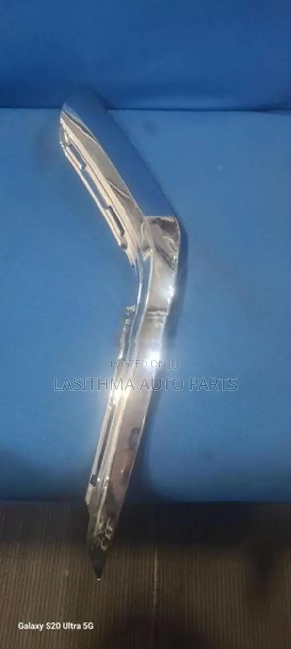 Outlander Bumper Garnish