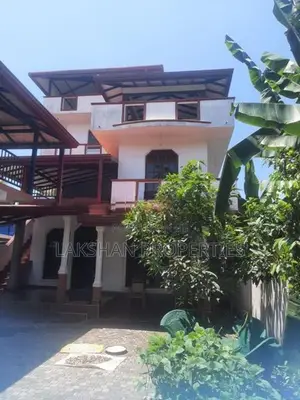 Two Story House For Sale In Maharagama Arewwala 🏘️🏘️