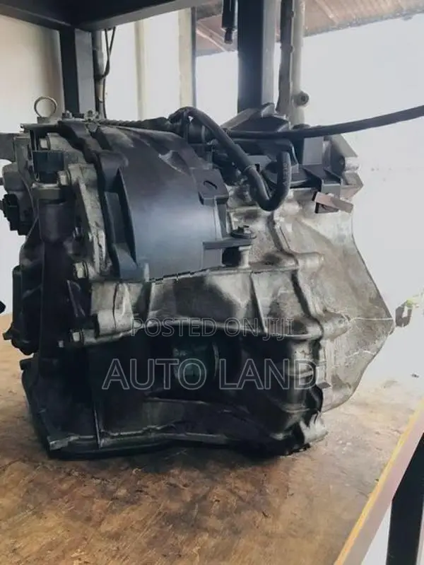 Toyota Passo KGC30 Gear Box