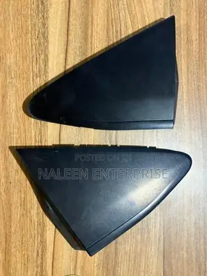 Toyota Vitz KSP130 Fender Finisher