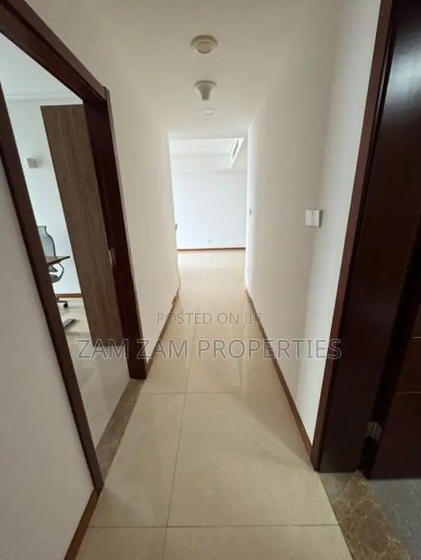 Super Luxury Sea Apartment For Sale in Colombo 3