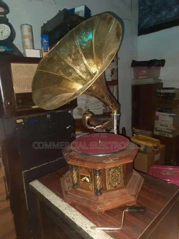 ග්‍රැමපෝන් HMV