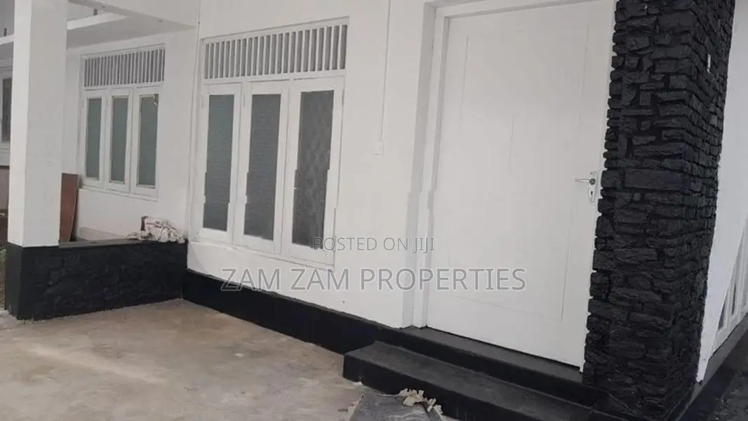 Land for Sale in Nawala