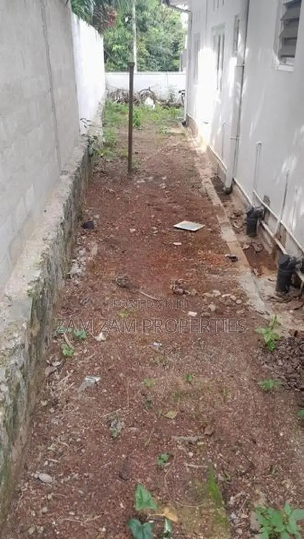 Land for Sale in Nawala