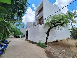 Maharagama Junction Luxury House for Sale