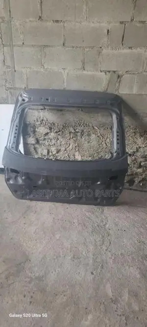 Vezel New 2024 Dicky Door panal
